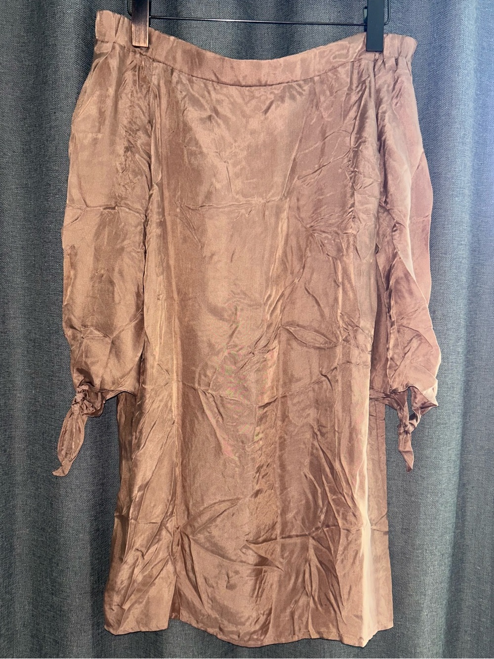 Women’s Satin Long Sleeve Mauve Dress